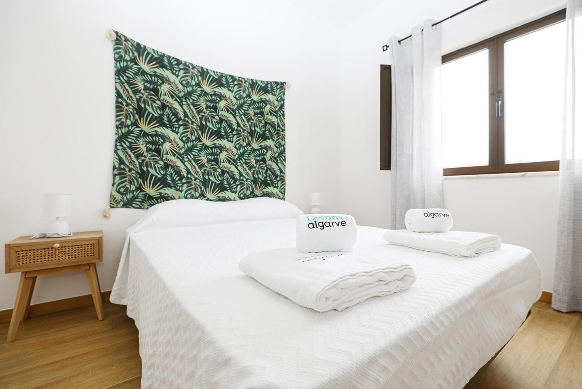 B87 - Windmill 2 Bed Apartment In Odiaxere Ngoại thất bức ảnh